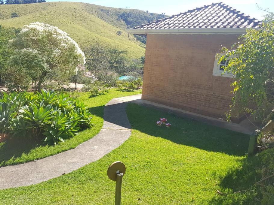 Recanto Dos Beija Flores, Chale Lantana C
